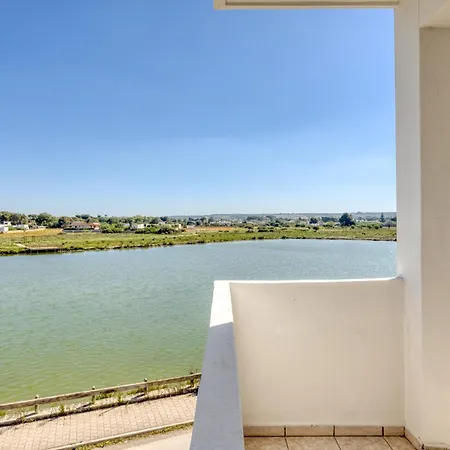 Gasthuis Almaredamarra A 50 M Dalla Sabbiosa E 200 M Dal Centro Torre San Giovanni