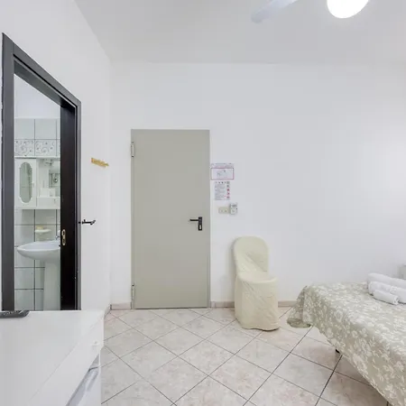 Gasthuis Almaredamarra A 50 M Dalla Sabbiosa E 200 M Dal Centro