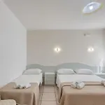 Konukevi Almaredamarra A 50 M Dalla Sabbiosa E 200 M Dal Centro