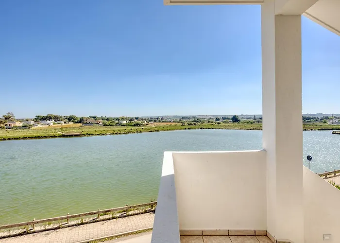 Gæstehus Almaredamarra A 50 M Dalla Sabbiosa E 200 M Dal Centro Torre San Giovanni Ugento