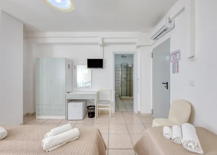 Almaredamarra A 50 M Dalla Sabbiosa E 200 M Dal Centro 3* Torre San Giovanni Ugento