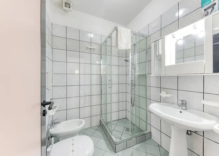 Almaredamarra A 50 M Dalla Sabbiosa E 200 M Dal Centro Torre San Giovanni Ugento